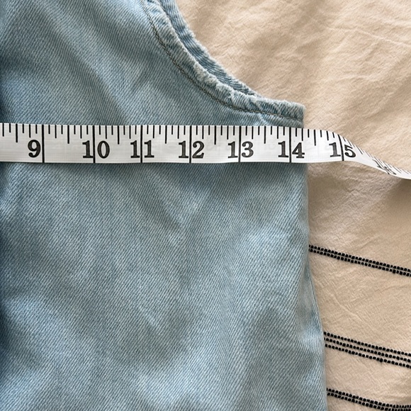 Zara 11-12 chambray Buttoned Front Vest. - Picture 5 of 7